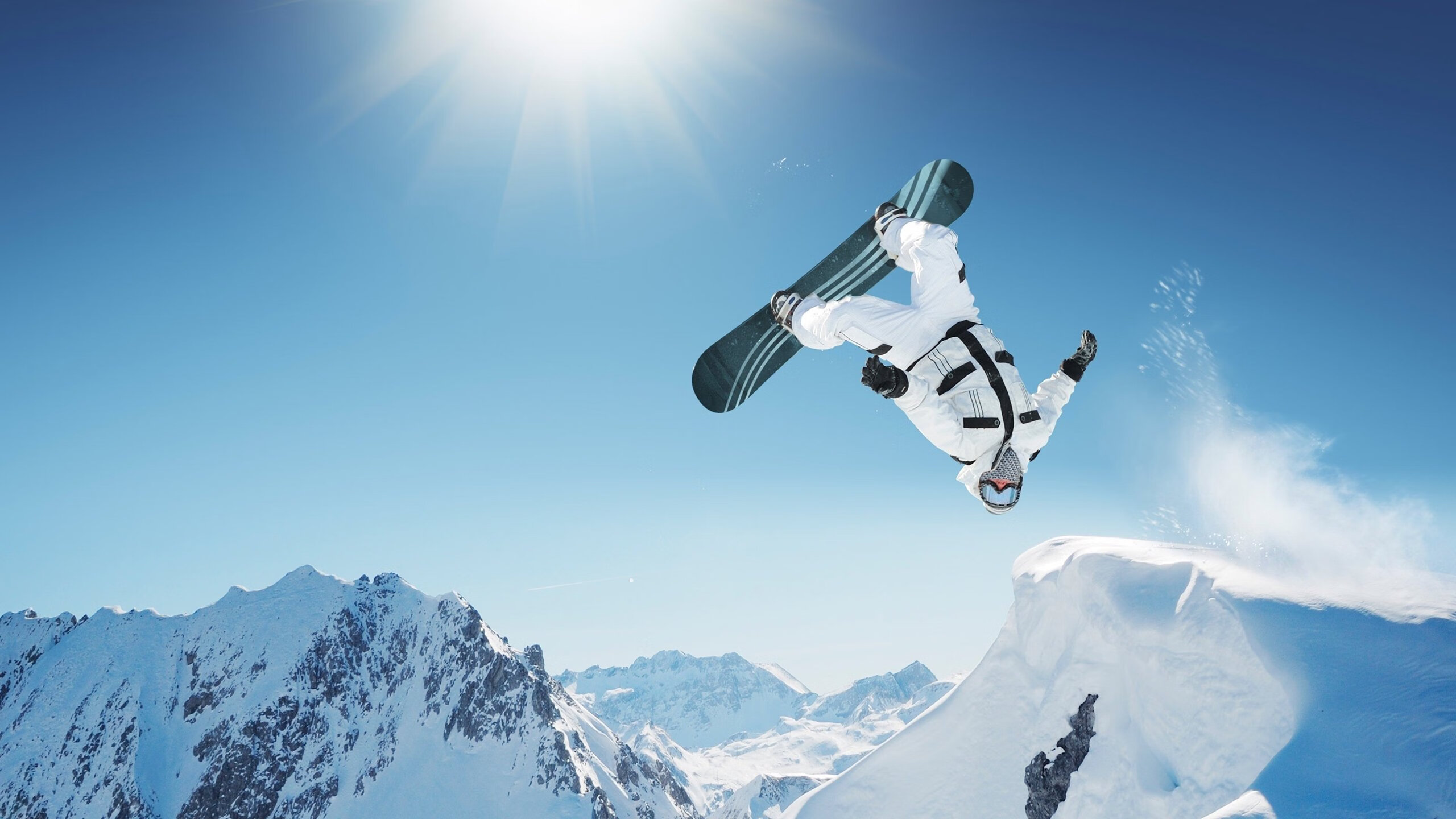 “燃烧你的心跳：每一圈都令人血脉喷张”，心燃烧每一秒是什么歌