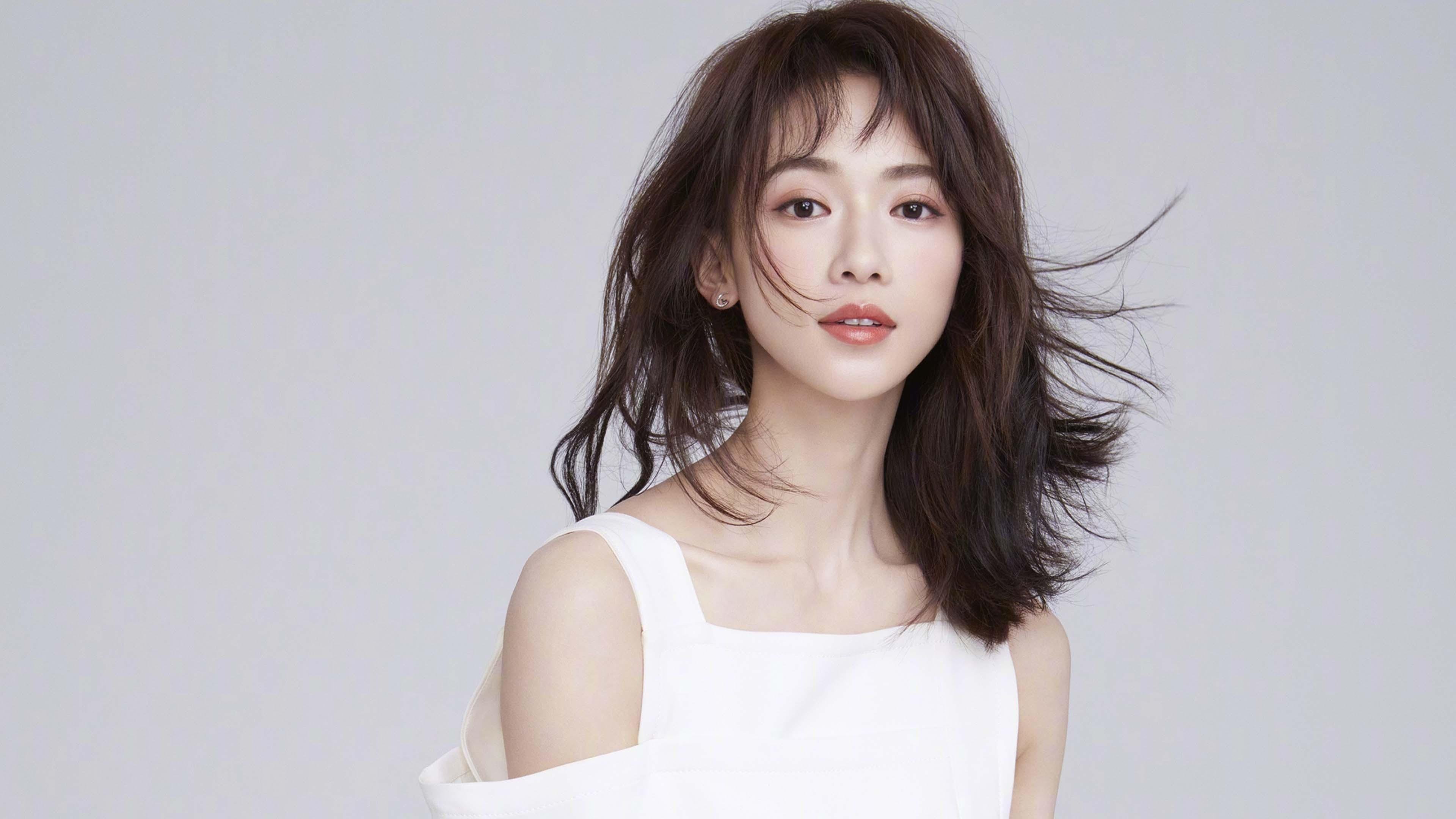 哥伦比亚女足在巴黎奥运会比赛中以2-0战胜西班牙,哥伦比亚男足首发