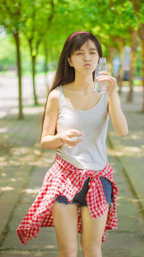 辜梓豪在“农心杯”世界象棋团体锦标赛中表现突出